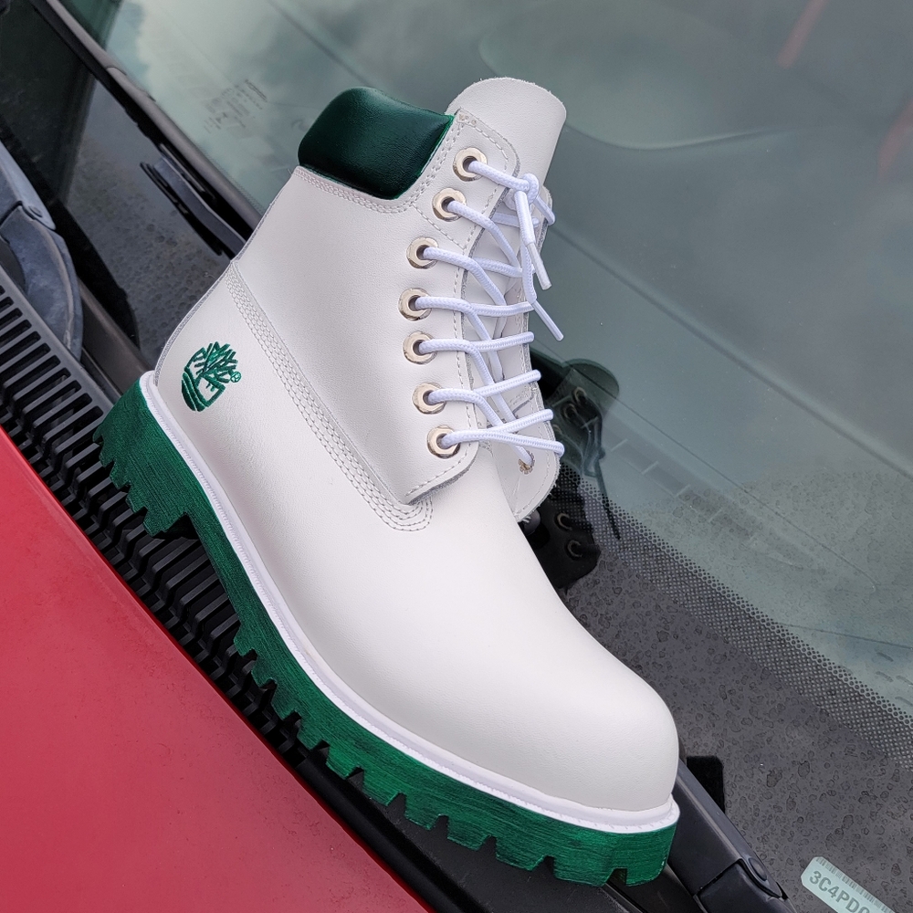 Brand new Dark Green custom Timberland  boots Fashion